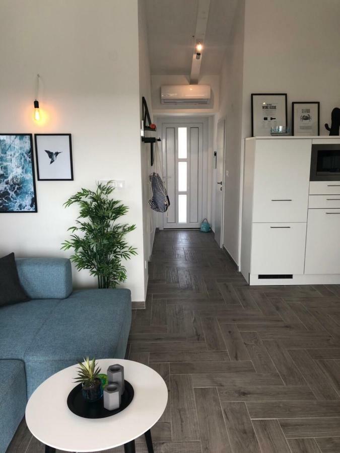 Ellavis Apartments Exteriér fotografie